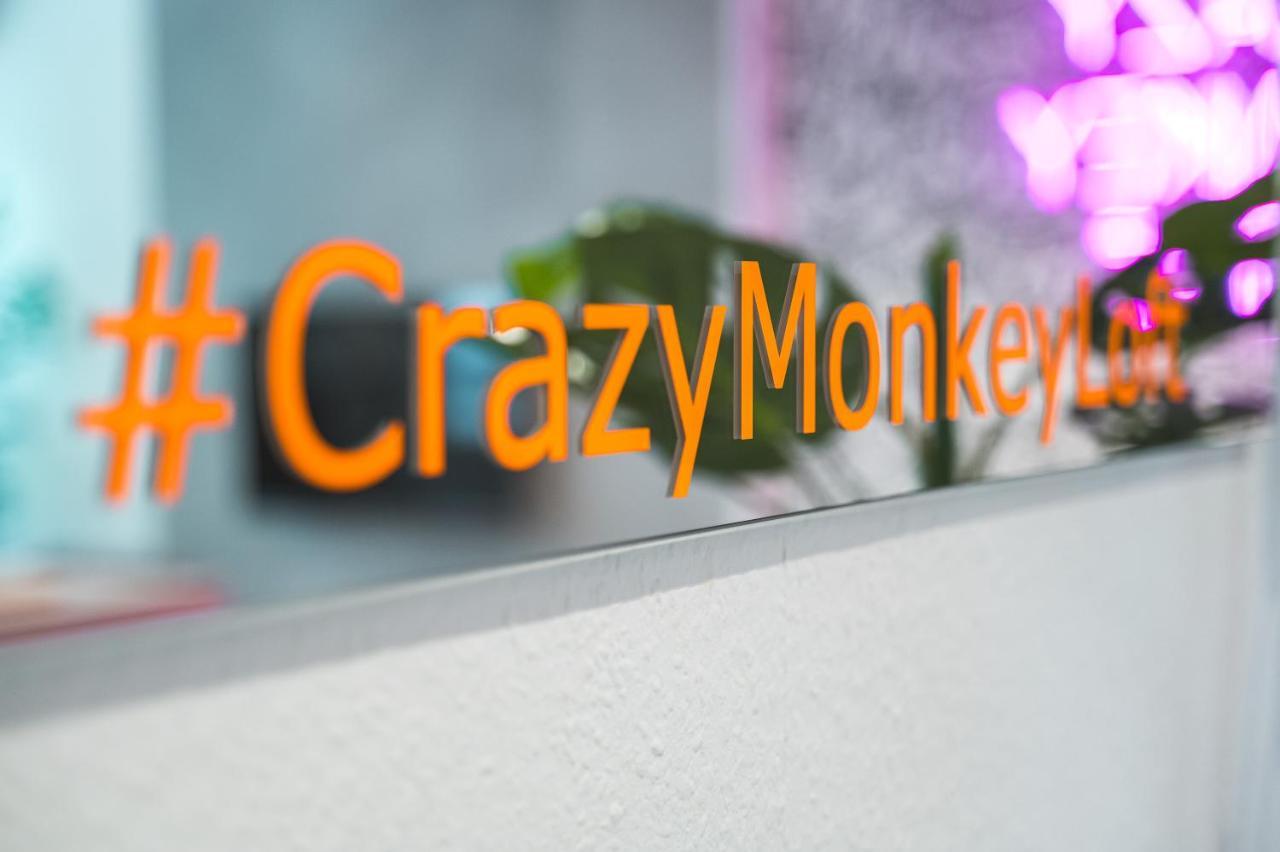 シュトゥットガルトDas Crazy Monkey Loft Mit 100Qm & Summerloungeアパートメント エクステリア 写真